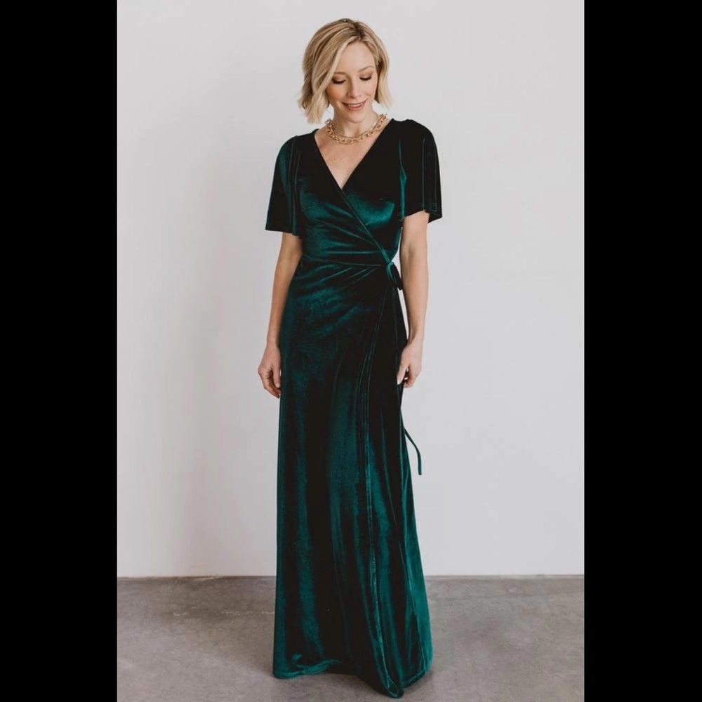 Baltic Born Meghan Velvet Wrap Maxi Dress Emerald Green Size Medium